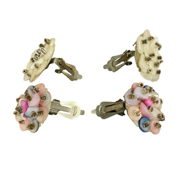 2 Pair Vintage Signed Japan White and Pastel Pink and Blue Clip on Earrings - Picture 3 of 7